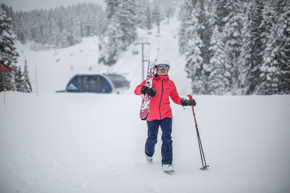 How to Stay Warm While Skiing | Switchback Travel